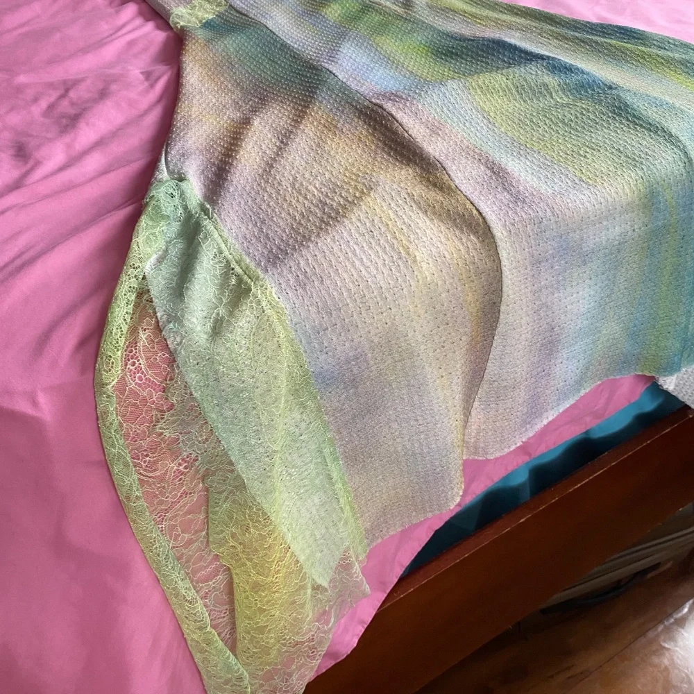 Mermaid inspired dress - Picture 2 of 4